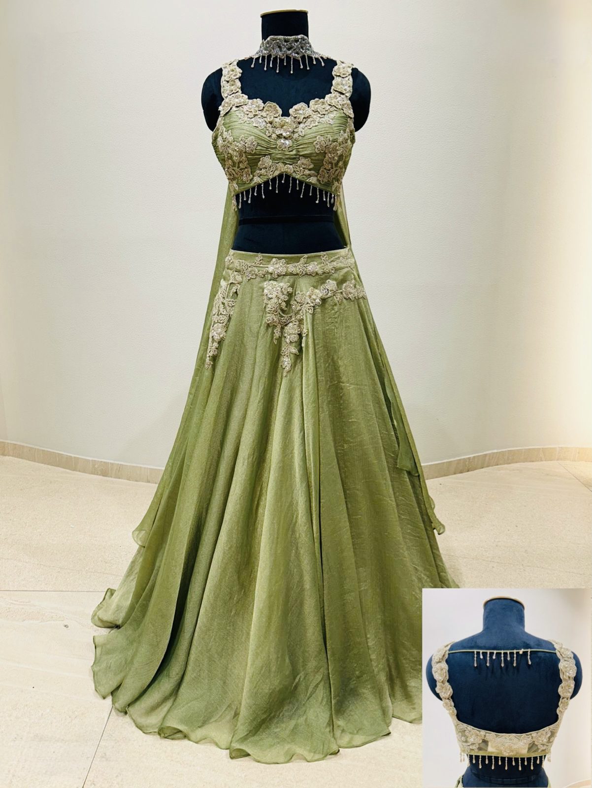 Dusky Mauve Floral Appliqué Lehenga Set - Image 3