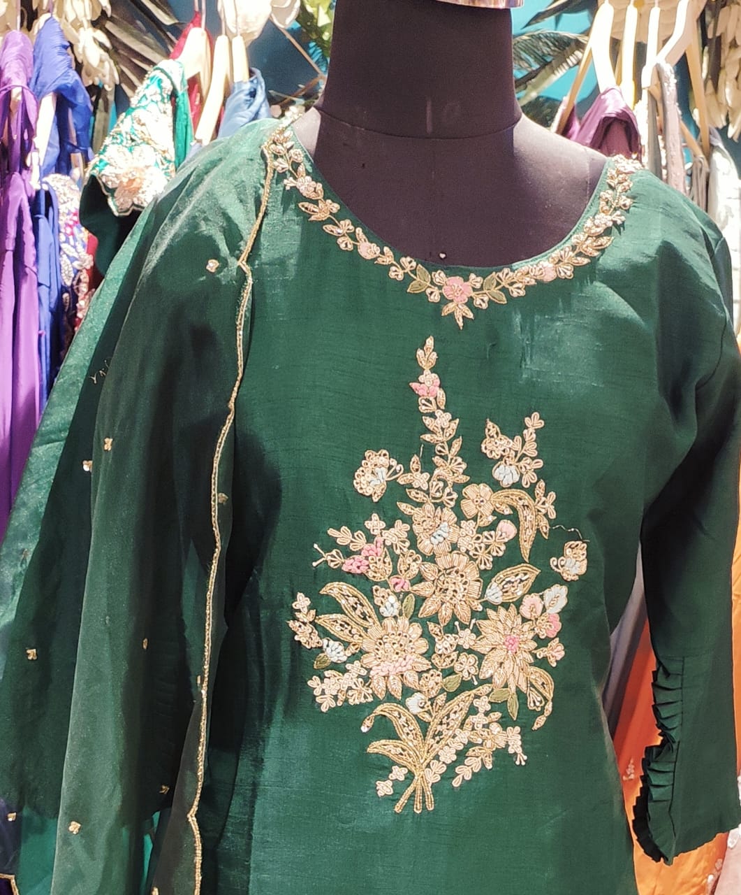Emerald Grace Embroidered Kurta Set - Image 3
