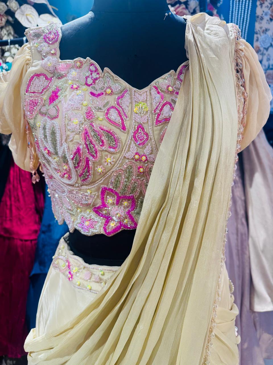 Ivory Gulbahar Hand-Embroidered Saree Set - Image 4
