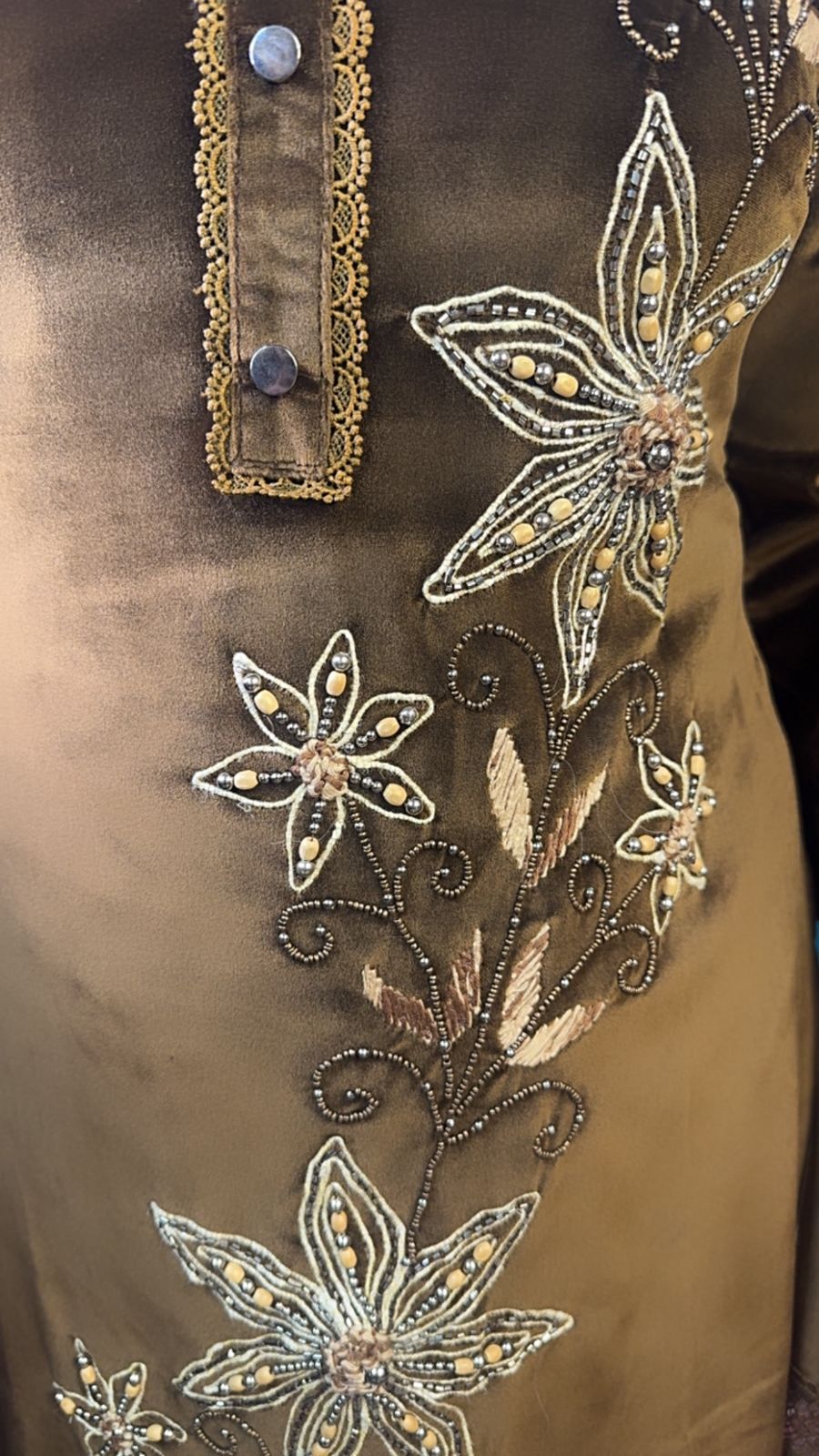 Olive Gold Velvet Hand-Embroidered Suit Set - Image 2