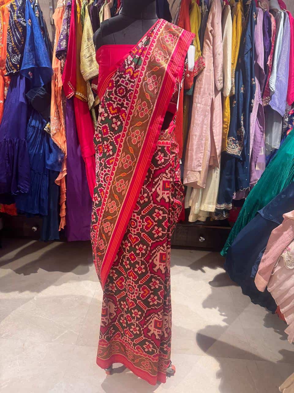 Maroon Handwoven Patola Silk Saree - Image 2