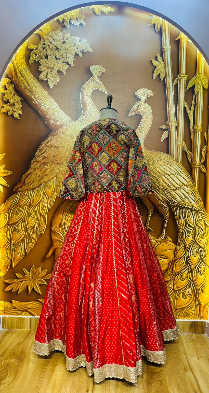 Royal Bandhani Fusion Anarkali Set - Image 3
