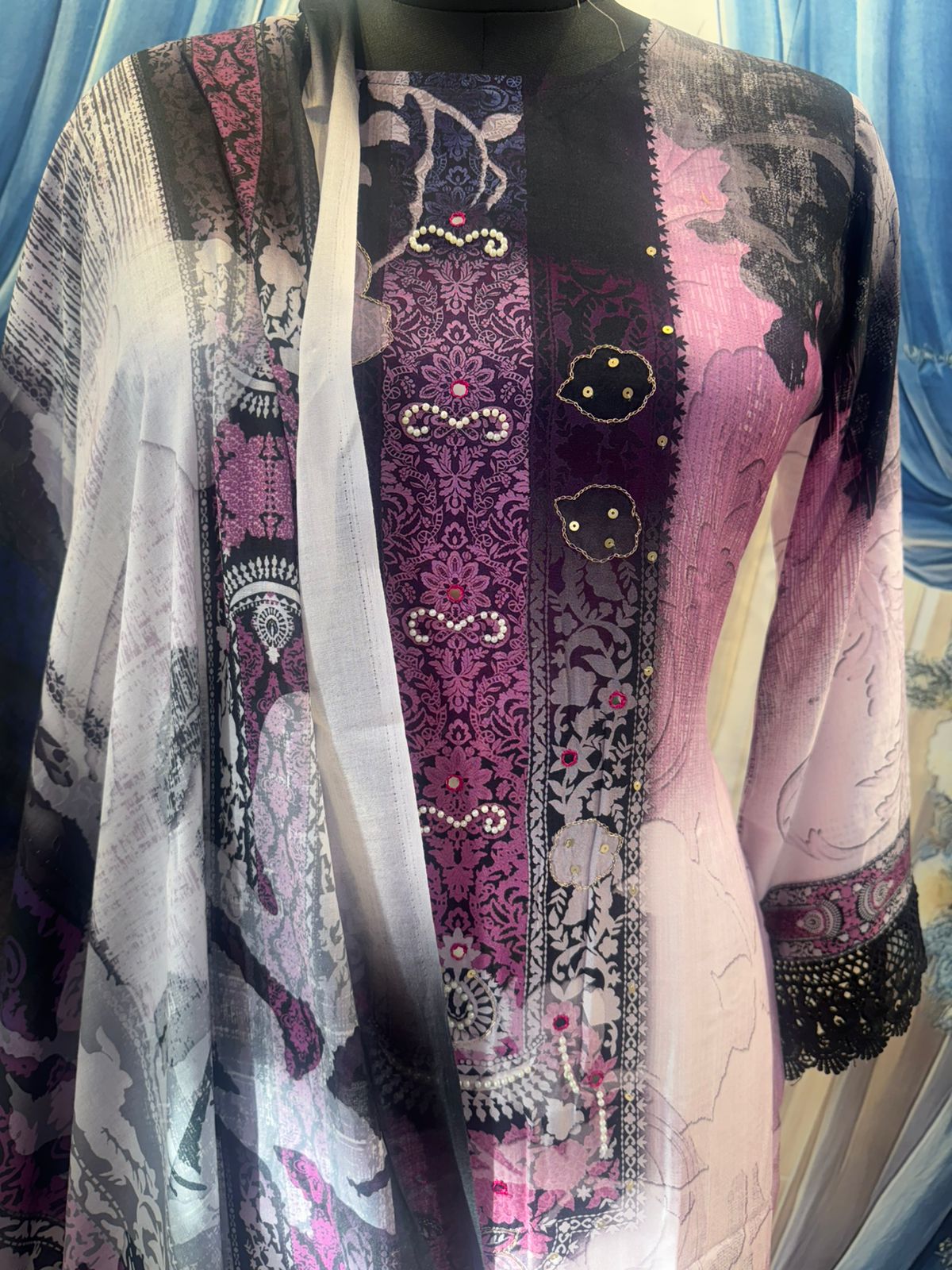 Nooraya Blush Print Suit Set - Image 2